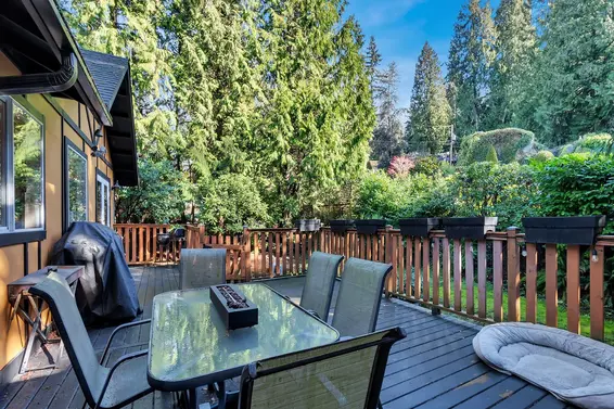 5325 Marine Drive, West Vancouver For Sale - image 29