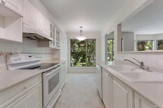312 3658 Banff Court, North Vancouver For Sale - image 13