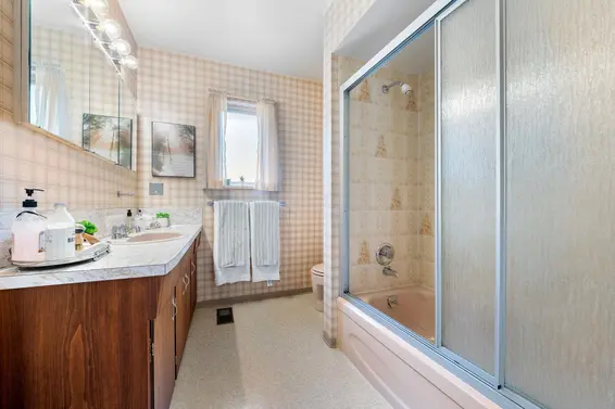 895 Elveden Row, West Vancouver For Sale - image 26