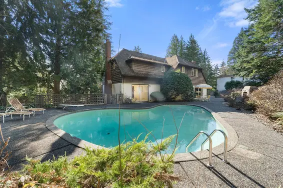 895 Elveden Row, West Vancouver For Sale - image 32