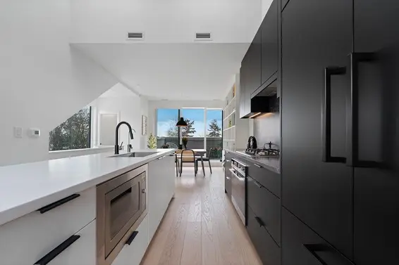 201 650 East 2nd Street, North Vancouver For Sale - image 11