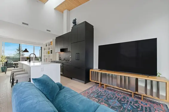 201 650 East 2nd Street, North Vancouver For Sale - image 12