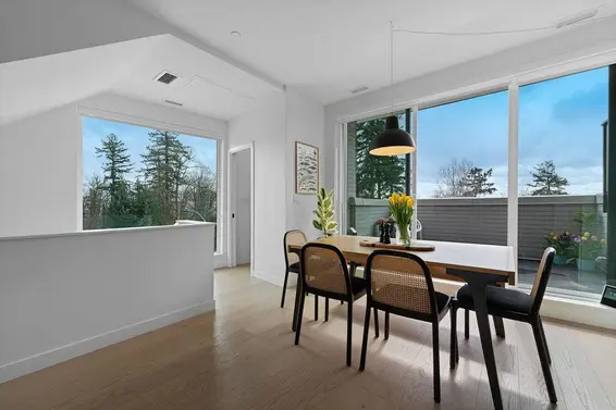 201 650 East 2nd Street, North Vancouver For Sale - image 18