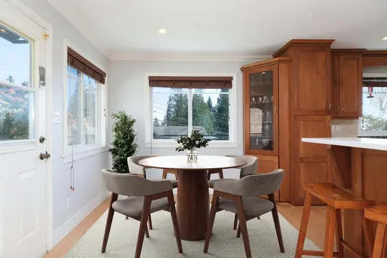 4627 Valley Road, North Vancouver For Sale - image 10