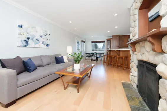 4627 Valley Road, North Vancouver For Sale - image 8