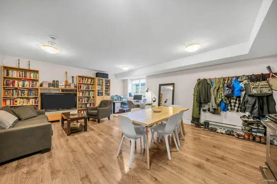 484 West Queens Road, North Vancouver For Sale - image 15