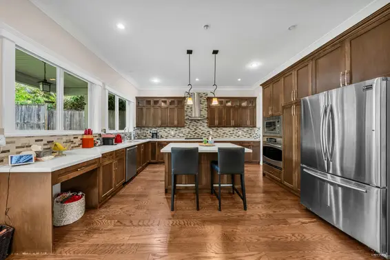 484 West Queens Road, North Vancouver For Sale - image 6