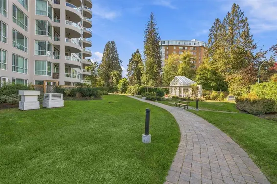 402 995 Roche Point Drive, North Vancouver For Sale - image 32