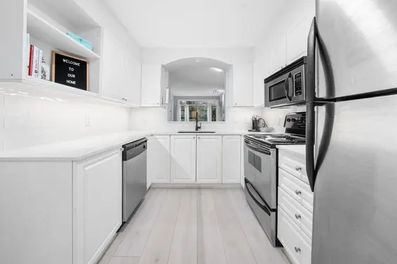 215 3600 Windcrest Drive, North Vancouver For Sale - image 15