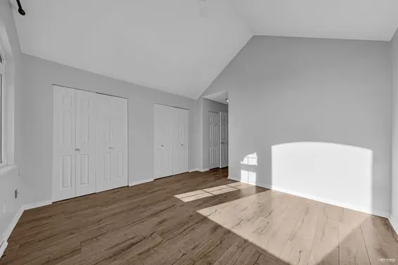 1 910 West 16th Street, North Vancouver For Sale - image 17