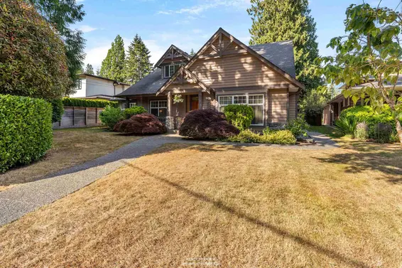 3538 Bluebonnet Road, North Vancouver For Sale - image 1
