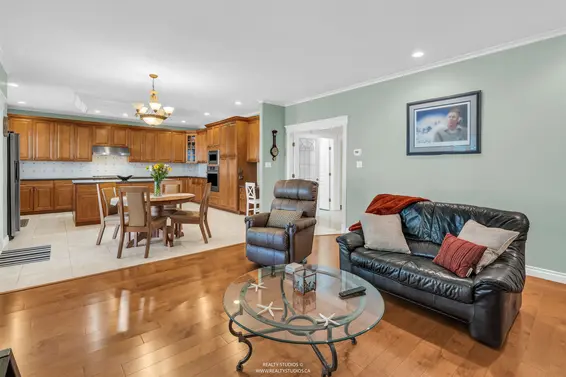 3538 Bluebonnet Road, North Vancouver For Sale - image 21