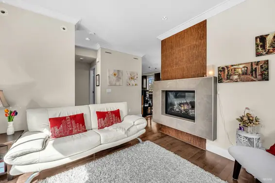 6 3025 Baird Road, North Vancouver For Sale - image 6