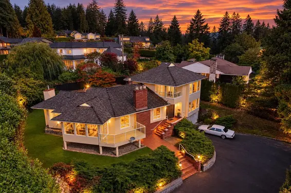 535 Stevens Drive, West Vancouver