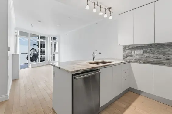 706 199 Victory Ship Way, North Vancouver For Sale - image 10