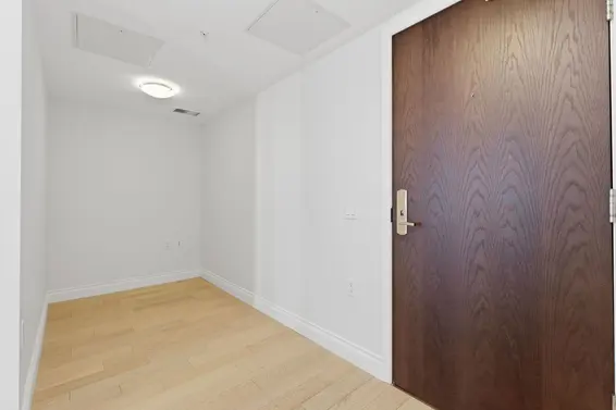 706 199 Victory Ship Way, North Vancouver For Sale - image 13