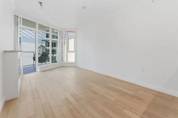 706 199 Victory Ship Way, North Vancouver For Sale - image 5