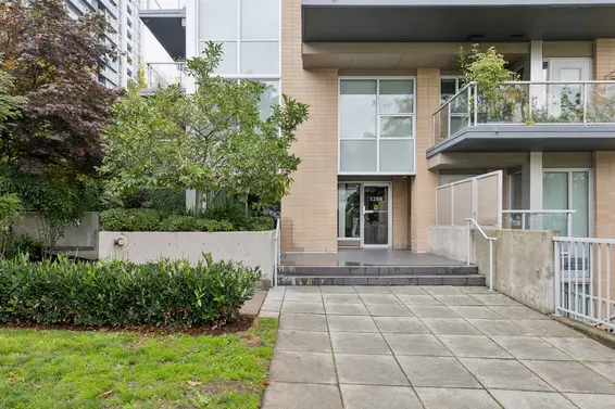 TH4 1288 Chesterfield Avenue, North Vancouver For Sale - image 29