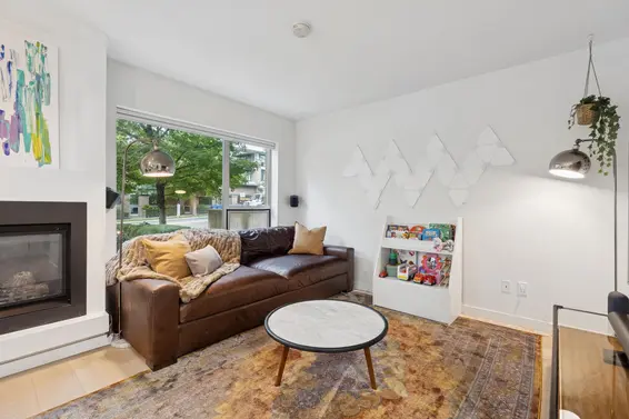 TH4 1288 Chesterfield Avenue, North Vancouver For Sale - image 6