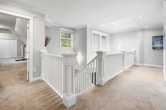 4047 Woodbury Avenue, North Vancouver For Sale - image 13