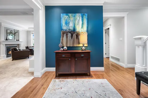 4047 Woodbury Avenue, North Vancouver For Sale - image 3
