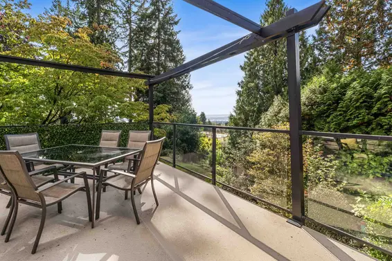 4047 Woodbury Avenue, North Vancouver For Sale - image 34