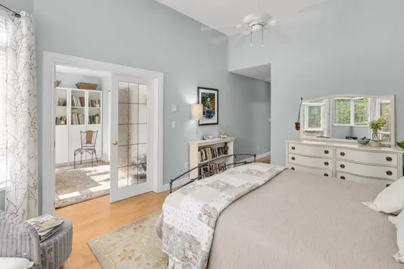 413 128 West 8th Street, North Vancouver For Sale - image 16