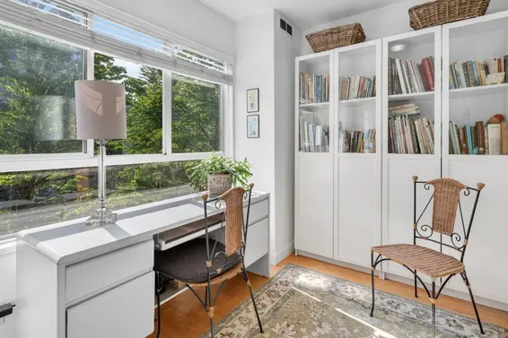413 128 West 8th Street, North Vancouver For Sale - image 22