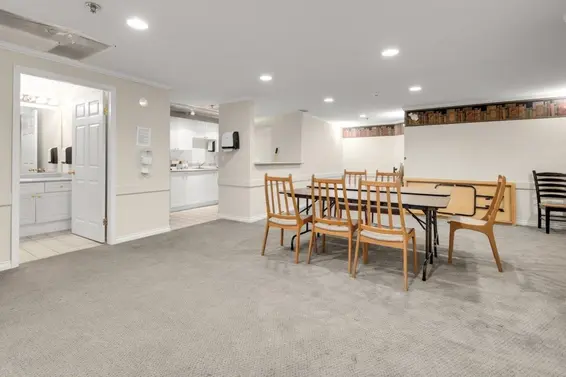 413 128 West 8th Street, North Vancouver For Sale - image 32