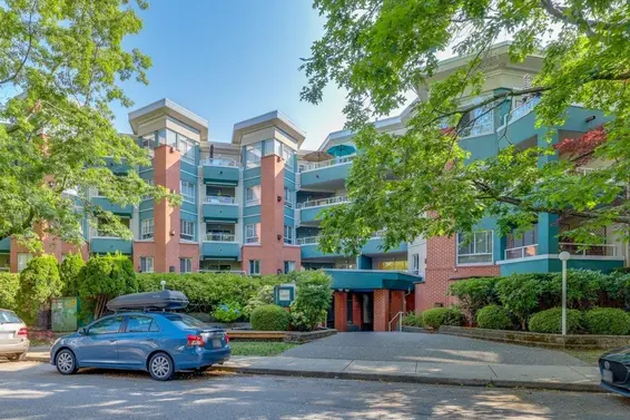 413 128 West 8th Street, North Vancouver For Sale - image 35