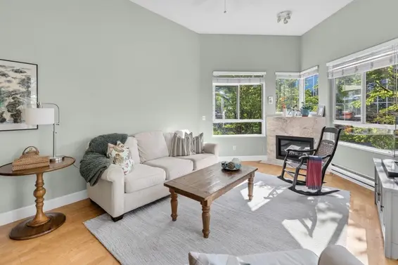 413 128 West 8th Street, North Vancouver For Sale - image 5