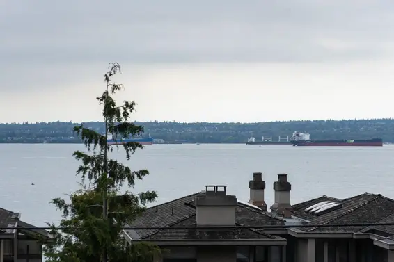 202 225 24th Street, West Vancouver For Sale - image 3