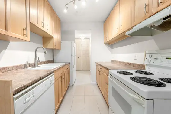 119 2012 Fullerton Avenue, North Vancouver For Sale - image 7