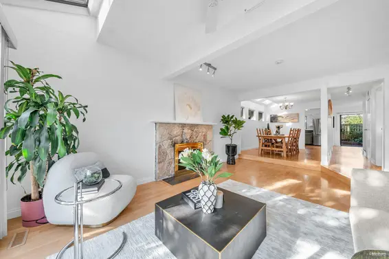 252 East 21st Street, North Vancouver For Sale - image 10