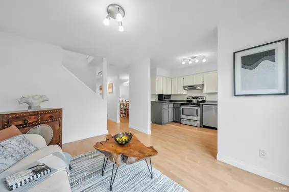 252 East 21st Street, North Vancouver For Sale - image 22