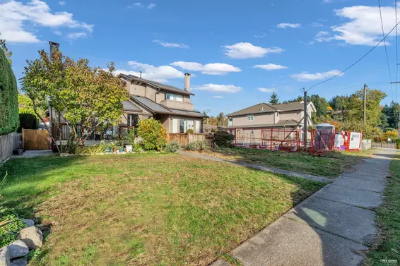 252 East 21st Street, North Vancouver For Sale - image 34