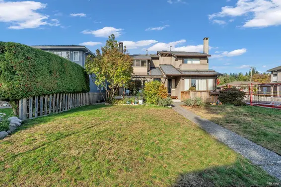 252 East 21st Street, North Vancouver For Sale - image 9