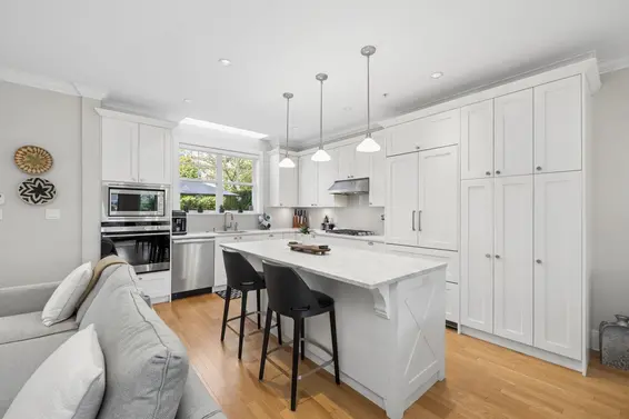 2015 Esquimalt Avenue, West Vancouver For Sale - image 16