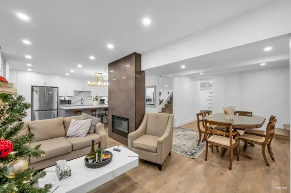 1249 Doran Road, North Vancouver For Sale - image 9