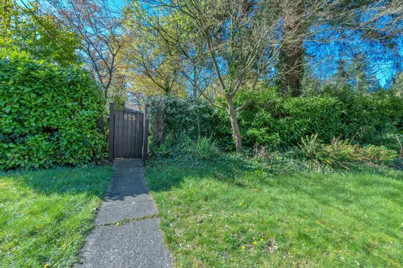 825 West 20th Street, North Vancouver For Sale - image 22