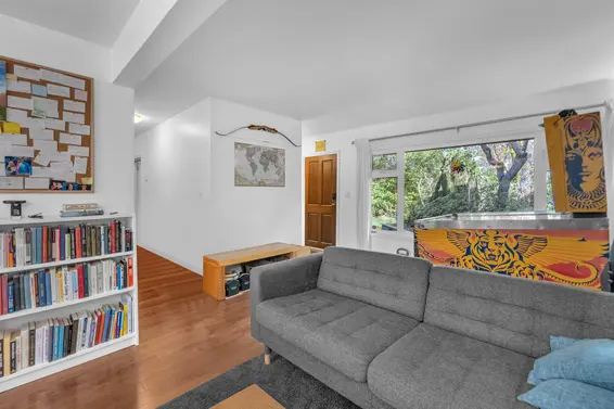 825 West 20th Street, North Vancouver For Sale - image 6