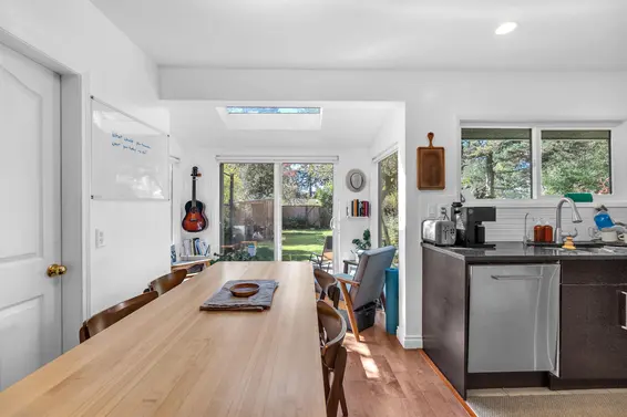 825 West 20th Street, North Vancouver For Sale - image 8