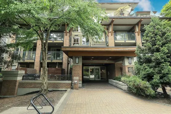 301 1633 Mackay Avenue, North Vancouver
