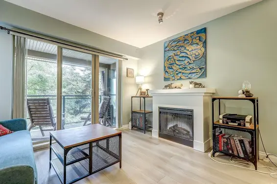301 1633 Mackay Avenue, North Vancouver For Sale - image 3