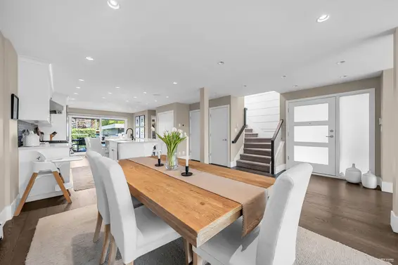 1251 Clyde Avenue, West Vancouver For Sale - image 10