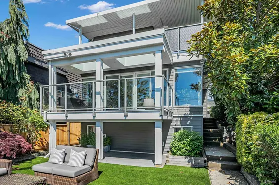 1251 Clyde Avenue, West Vancouver For Sale - image 2