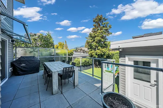 1251 Clyde Avenue, West Vancouver For Sale - image 35