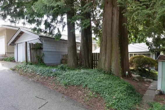 322 East 25th Street, North Vancouver For Sale - image 27