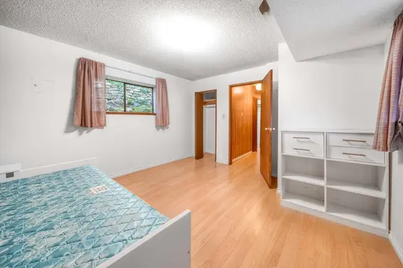 692 Alpine Court, North Vancouver For Sale - image 20