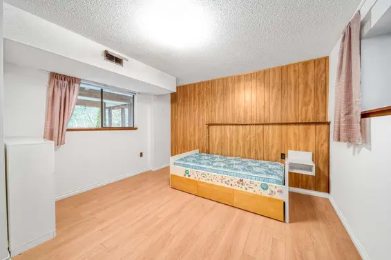 692 Alpine Court, North Vancouver For Sale - image 21